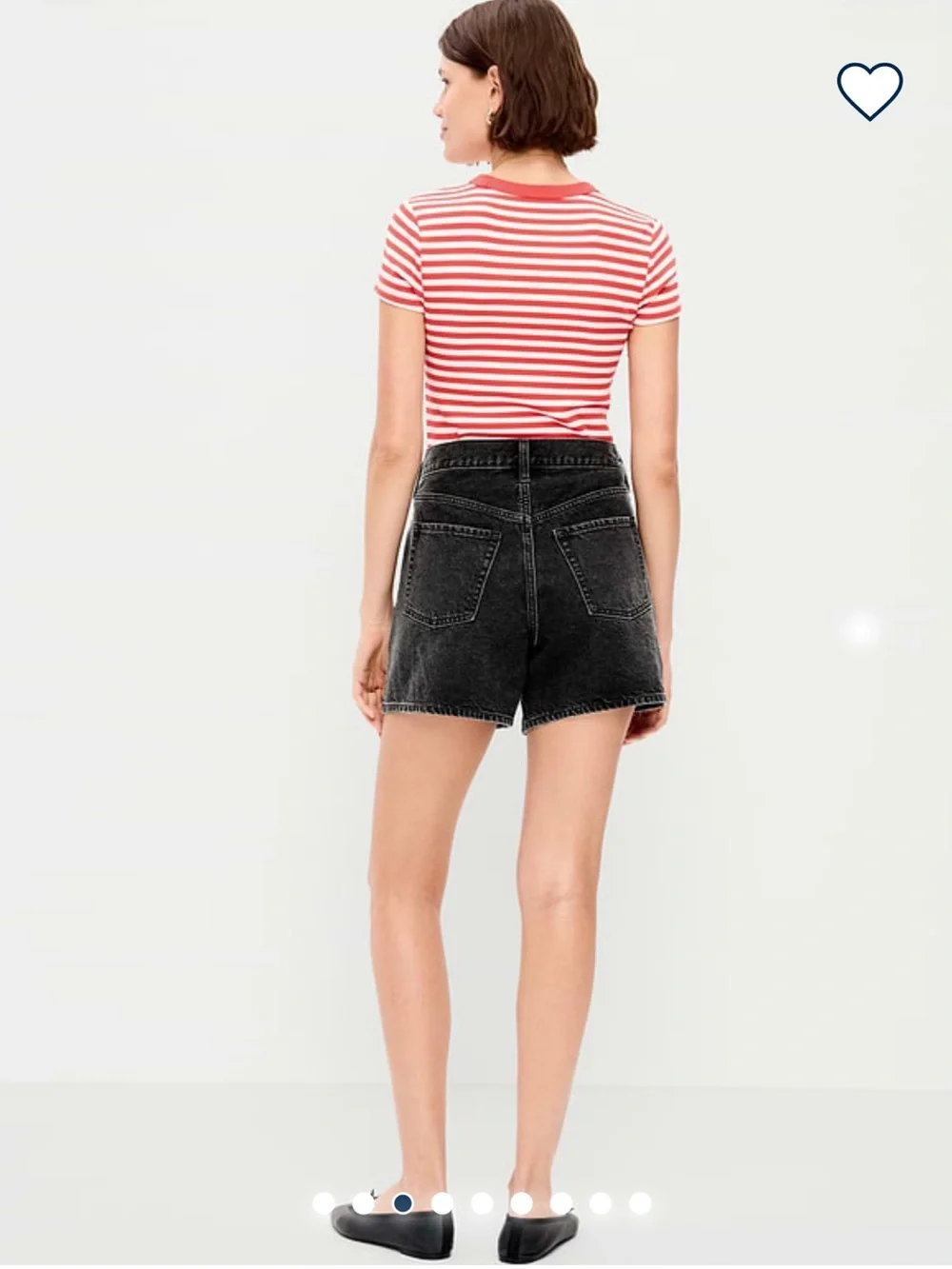 Old Navy Wow Baggy Jean shorts 5 inseam in color Nixie